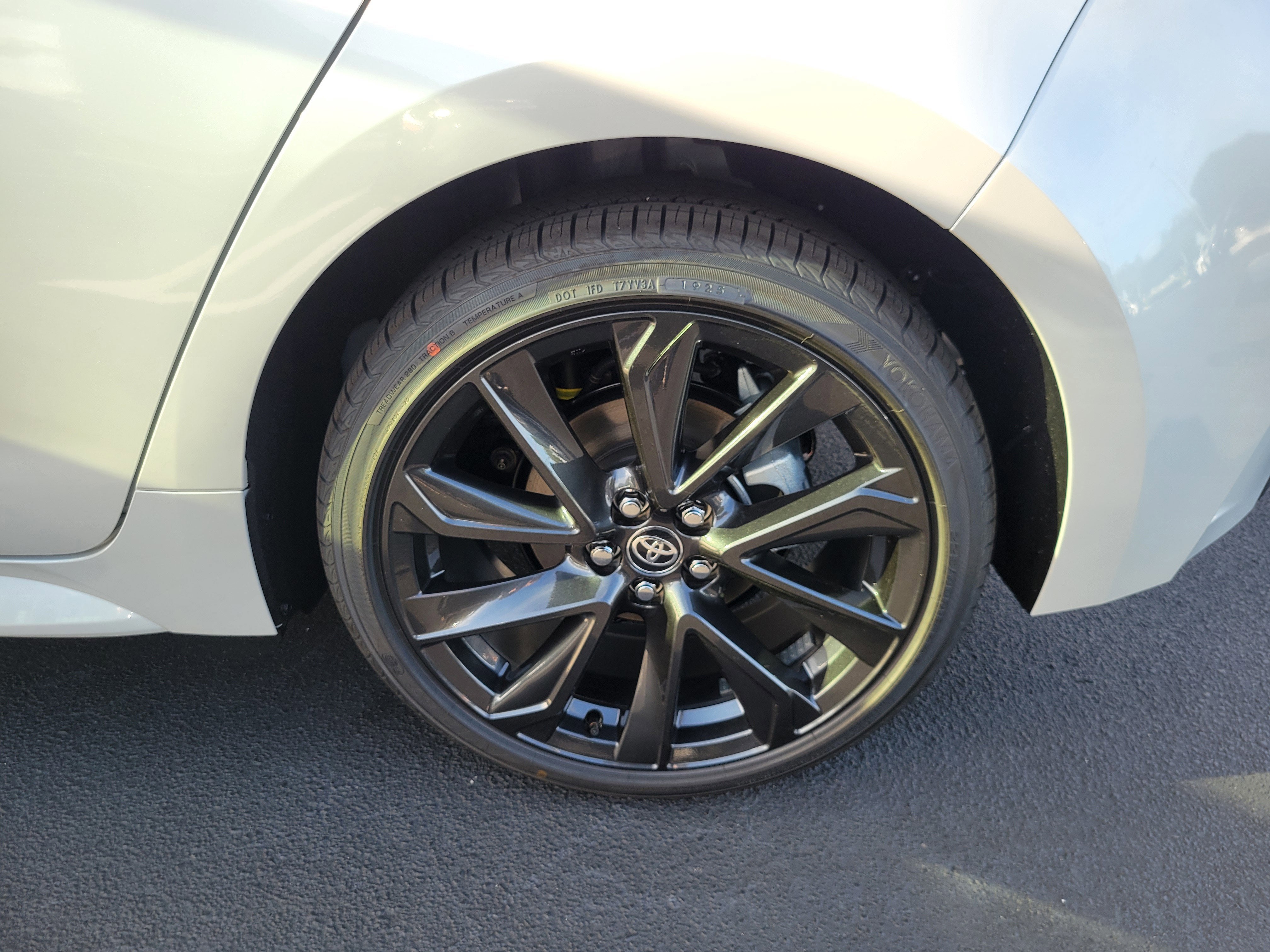 2025 Toyota Corolla Hatchback XSE