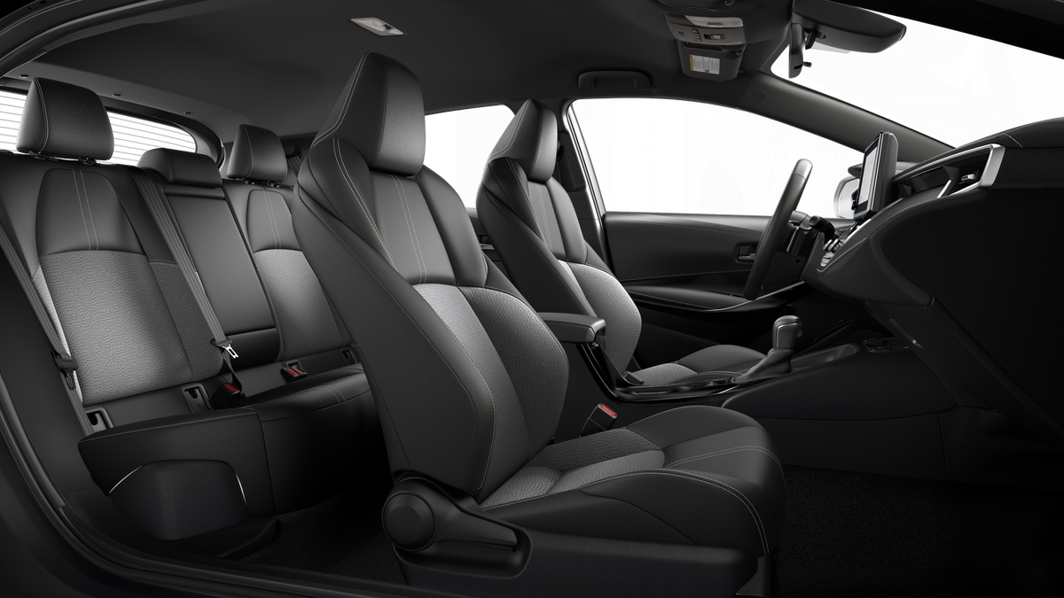 2025 Toyota Corolla Hatchback XSE