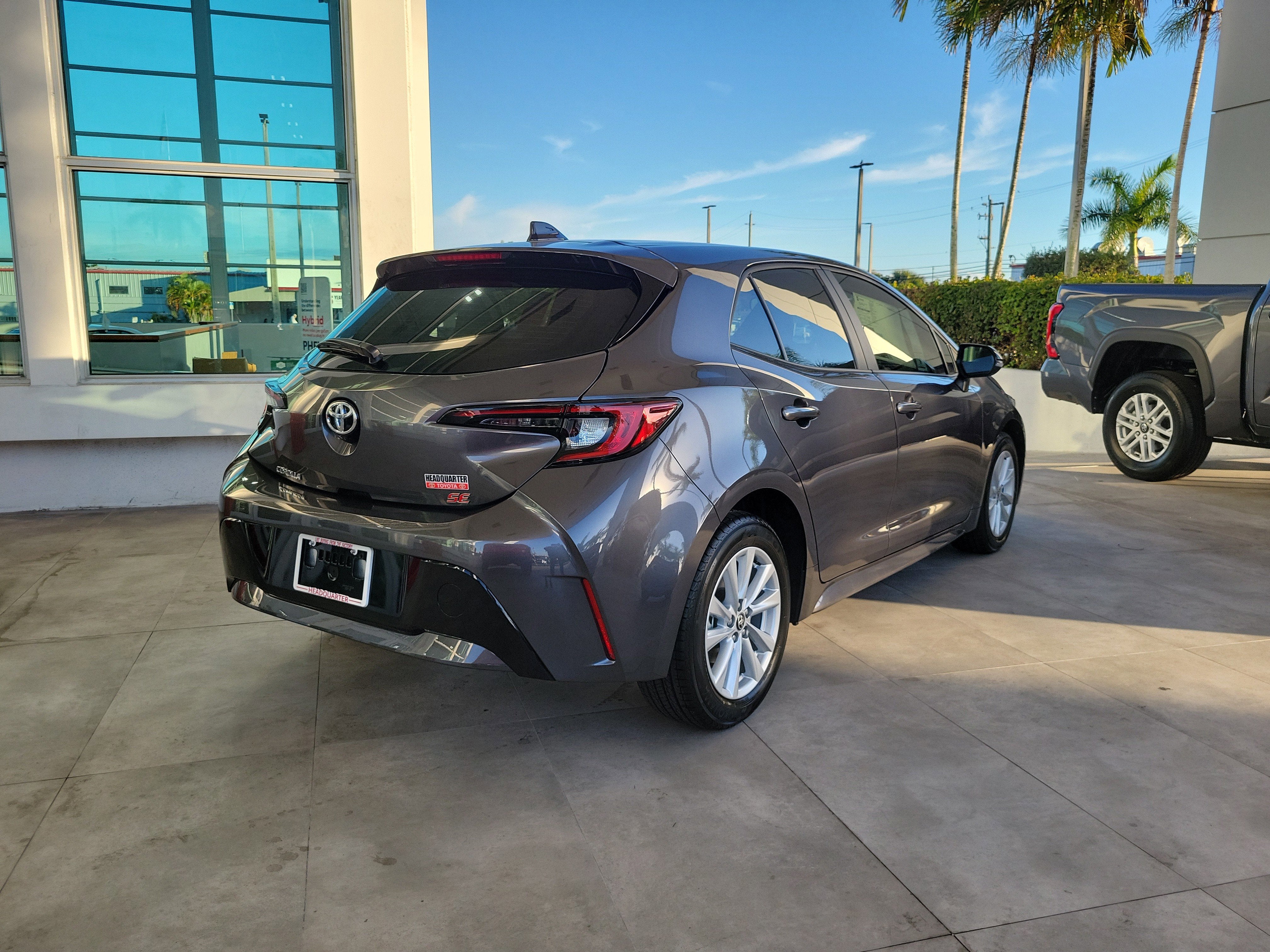 2026 Toyota Corolla Hatchback SE