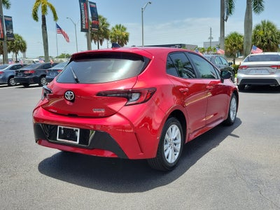 2026 Toyota Corolla Hatchback SE