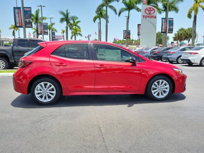 2026 Toyota Corolla Hatchback SE