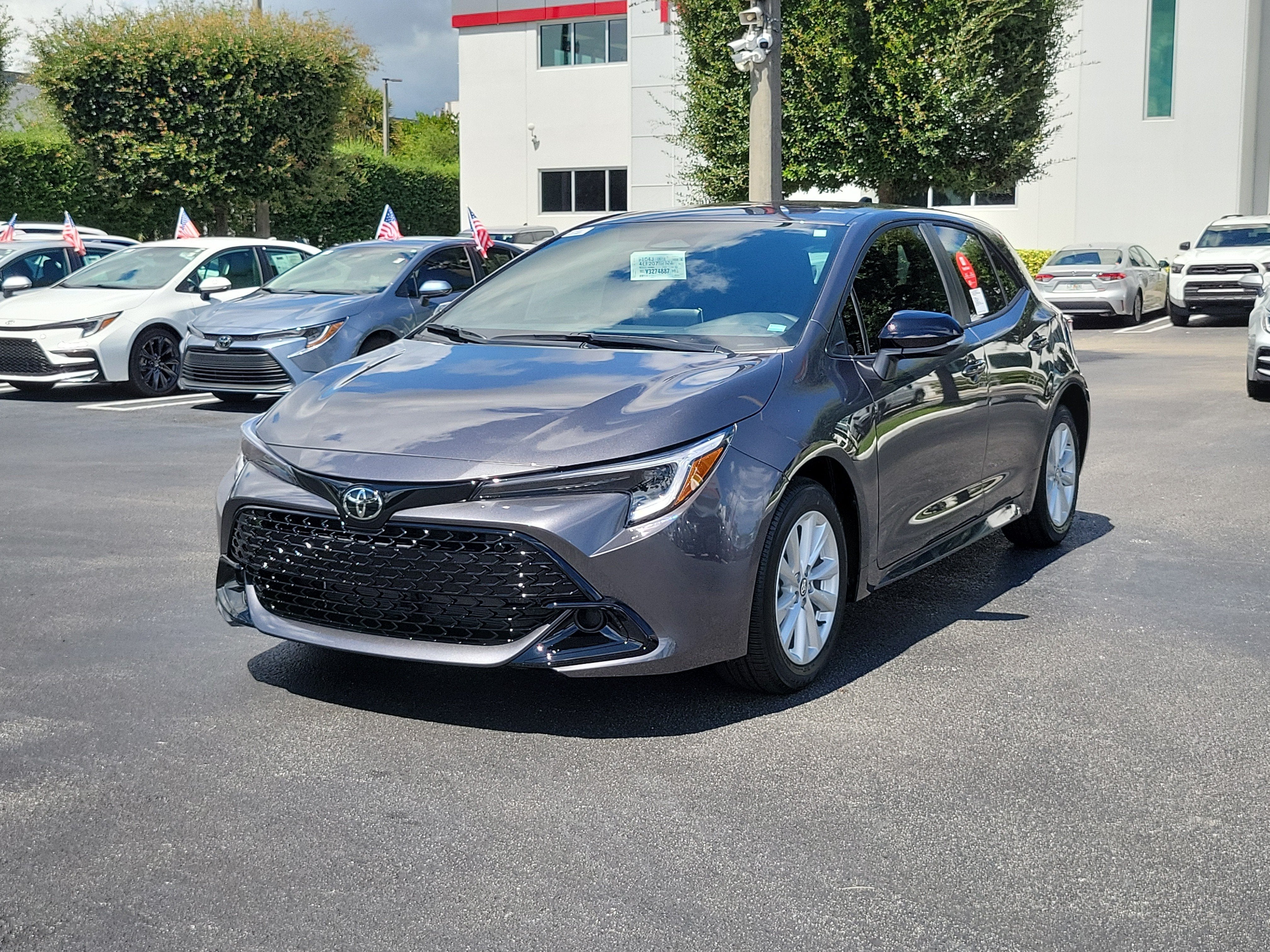 2027 Toyota Corolla Hatchback SE