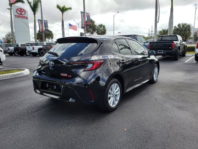 2026 Toyota Corolla Hatchback SE