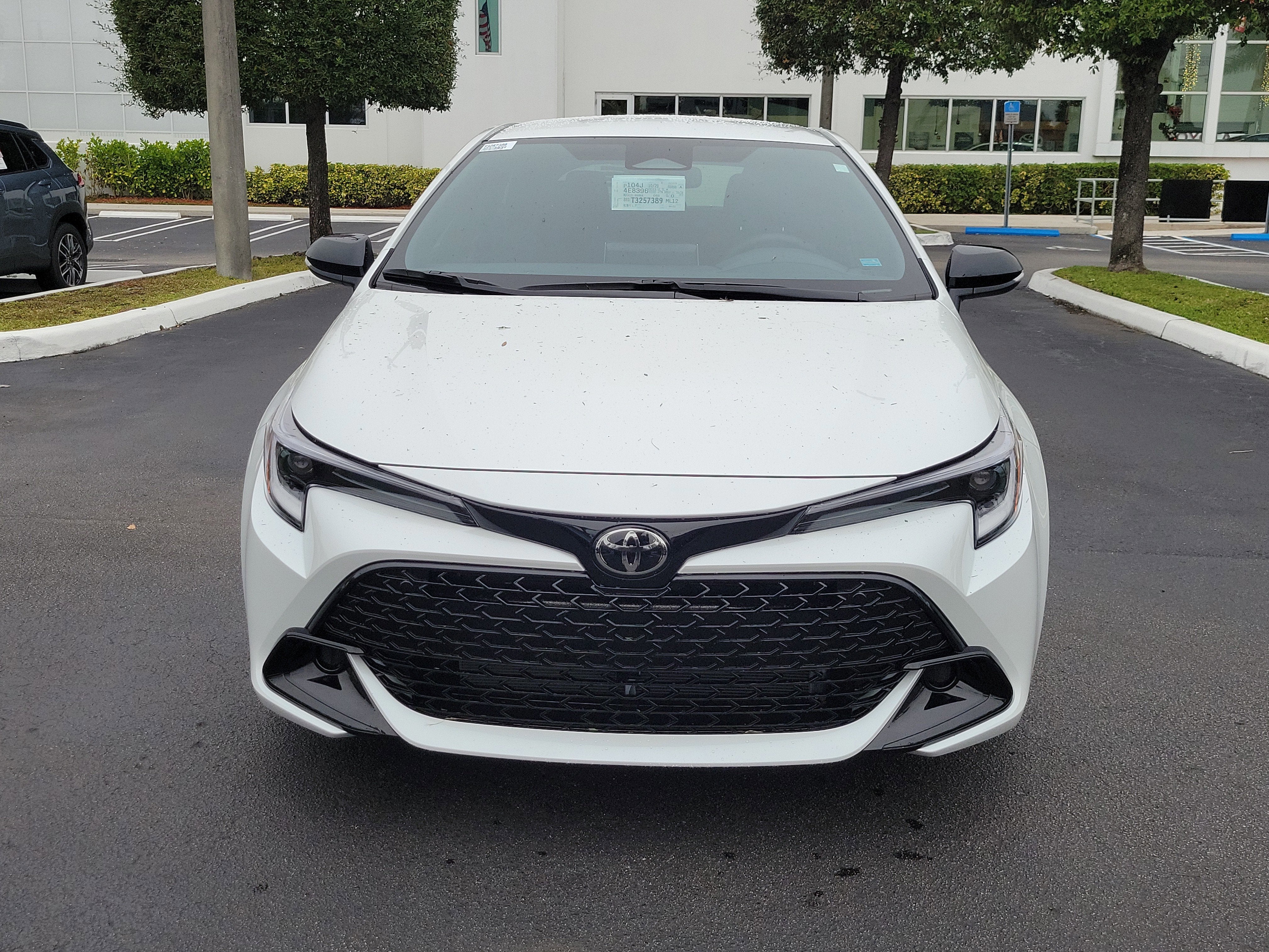 2026 Toyota Corolla Hatchback SE