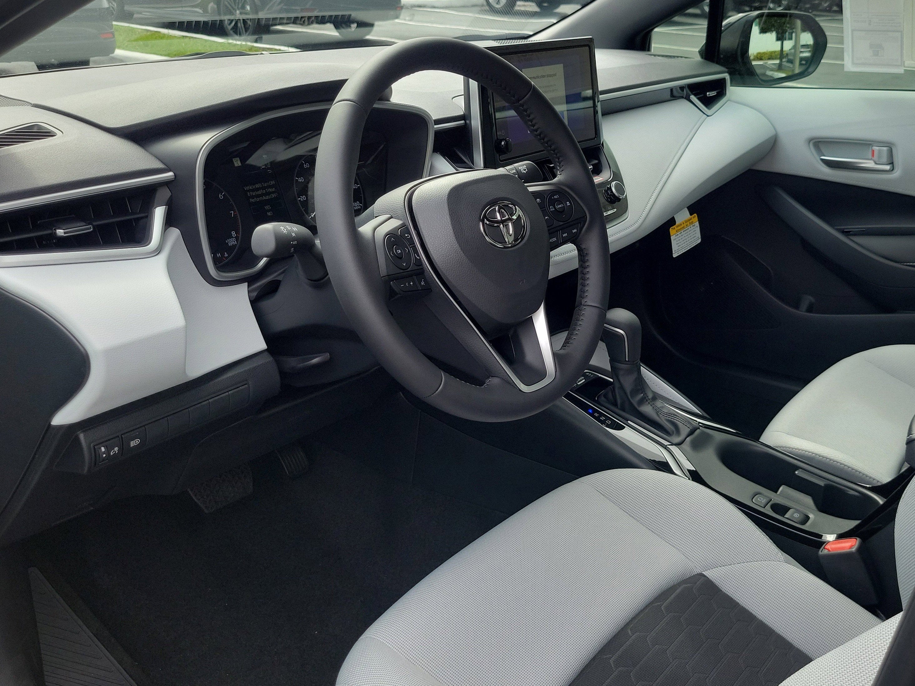 2026 Toyota Corolla Hatchback SE