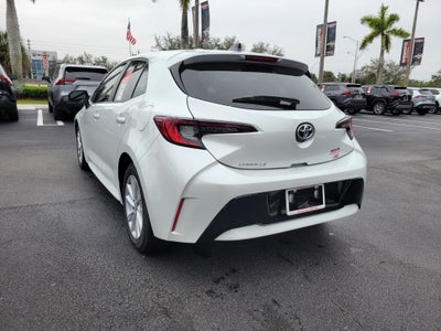 2026 Toyota Corolla Hatchback SE