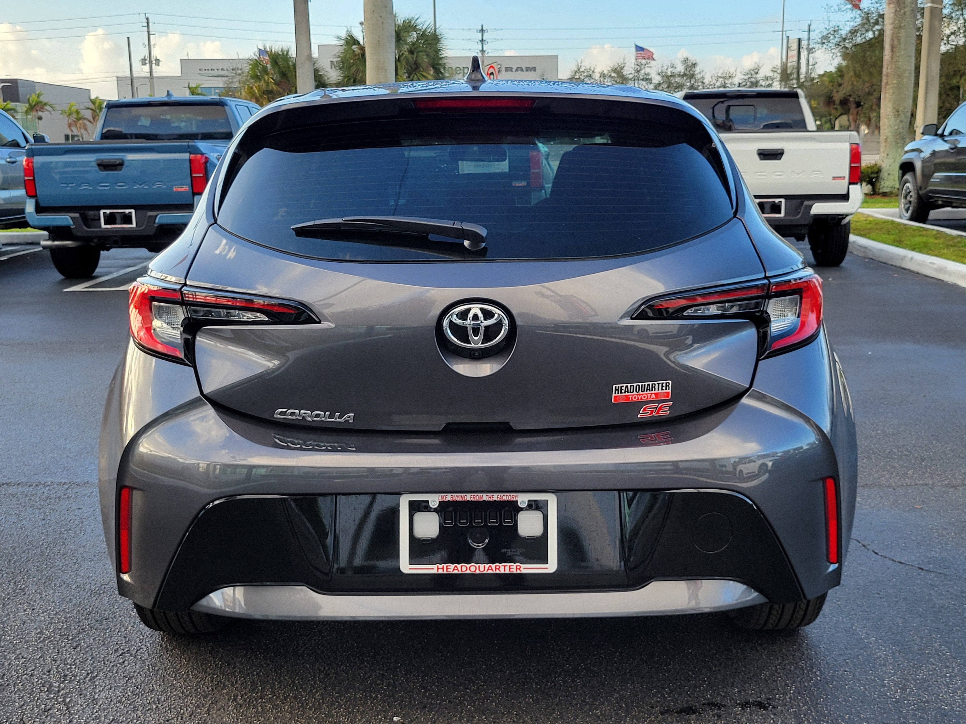 2026 Toyota Corolla Hatchback SE